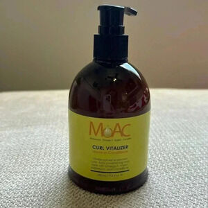 Moac curl Vitalizer leave in conditioner